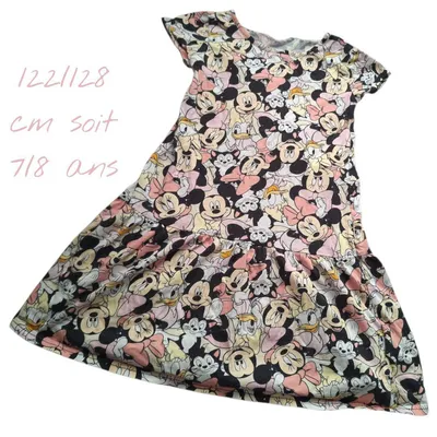 🌟 Robe H&M x Disney multicolore – Minnie & Daisy – 7/8 ans 👧